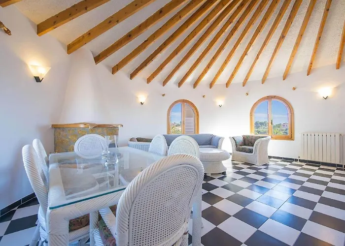 Ortembach- Plusholidays Villa Ifach