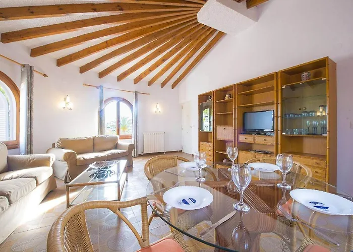 Ortembach- Plusholidays Villa Ifach